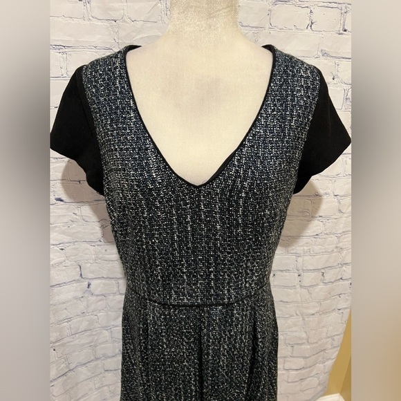 Banana Republic Black Blue White Tweed Fit Flare Dress Size 14 - Picture 2 of 8